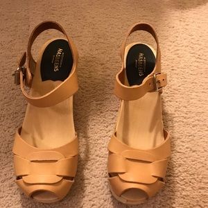 Swedish Hasbeens Peep toe high 36 Nature